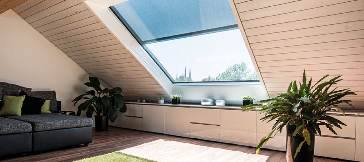Rahmenlose Klappdachfenster